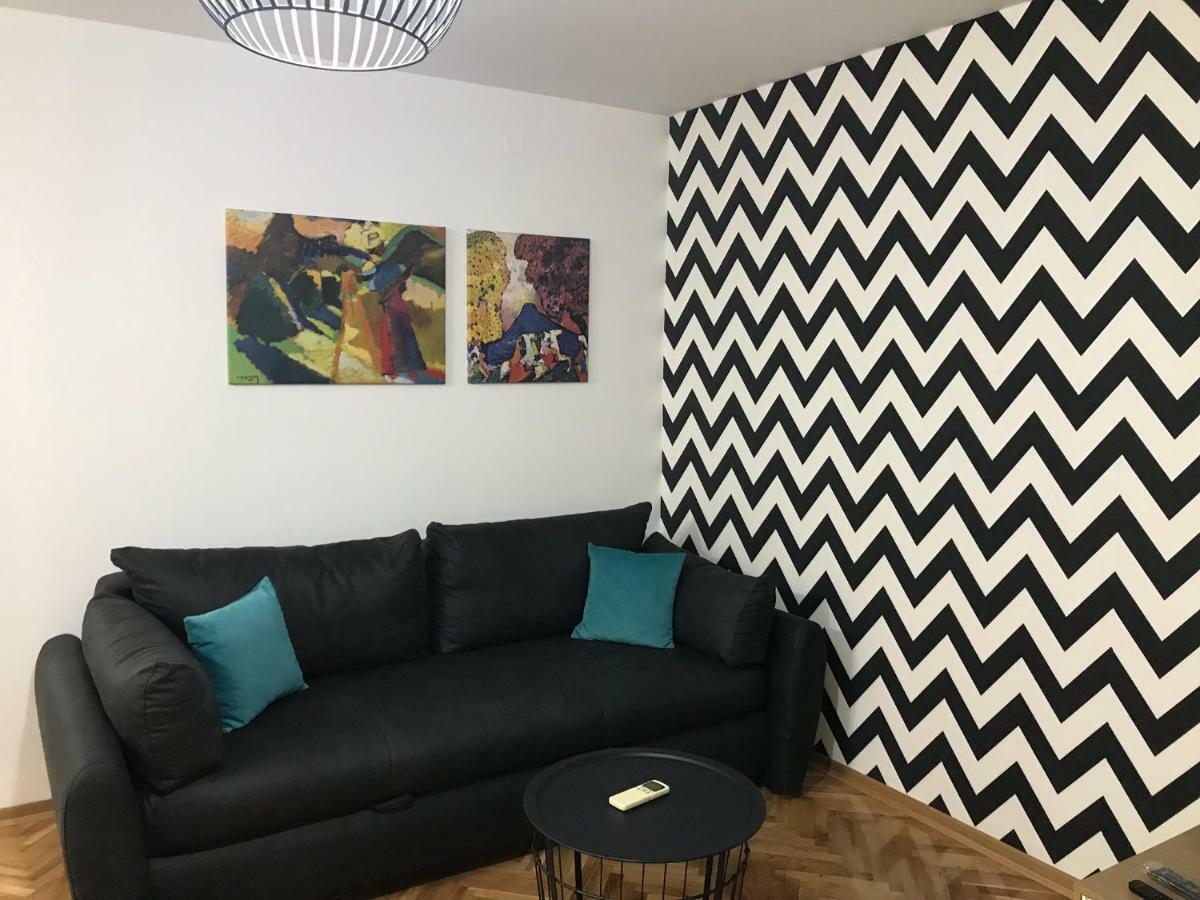Apartment Sfera Novi Sad Buitenkant foto