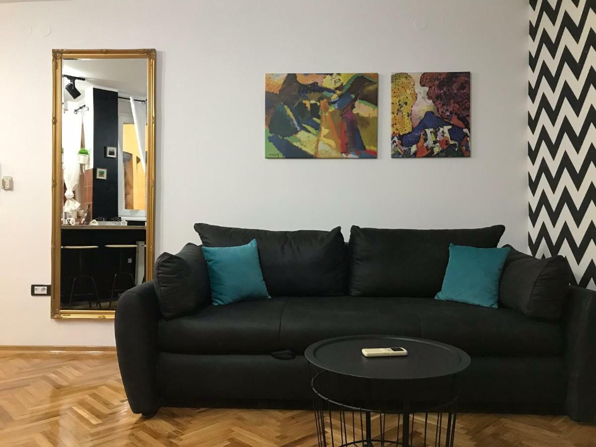 Apartment Sfera Novi Sad Buitenkant foto